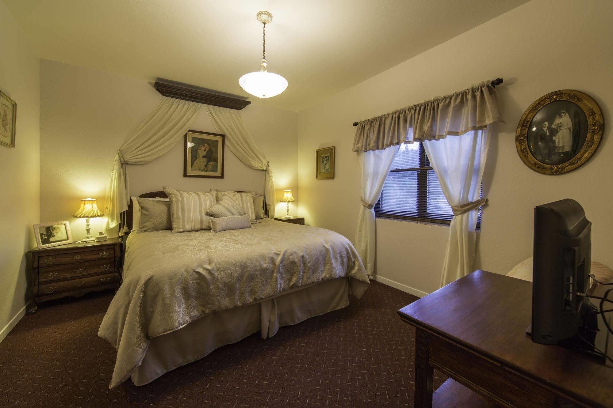 Historic Cary House Hotel Placerville Bagian luar foto